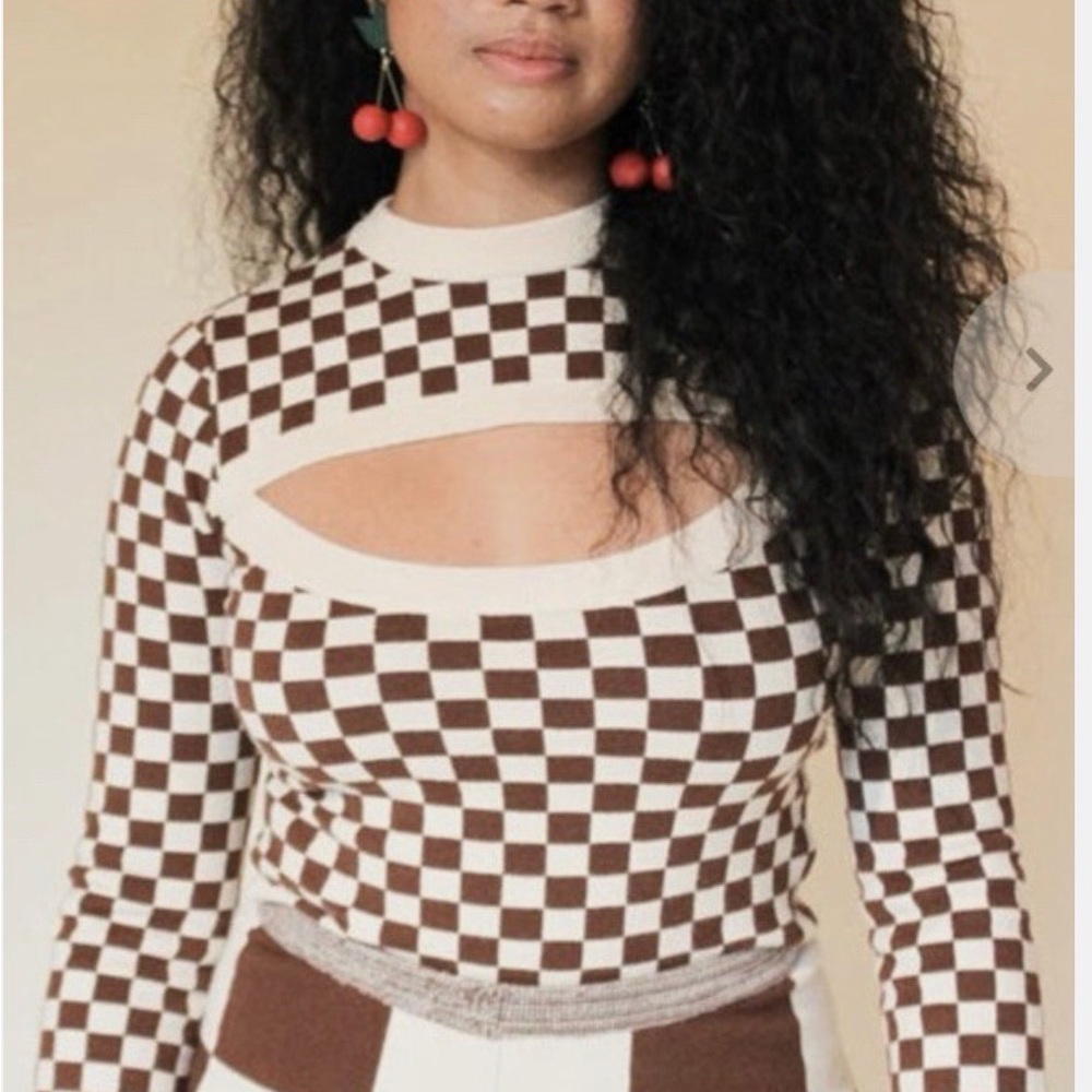 Find Me Now Checkered Crew Neck Sweater - Brown and Cream